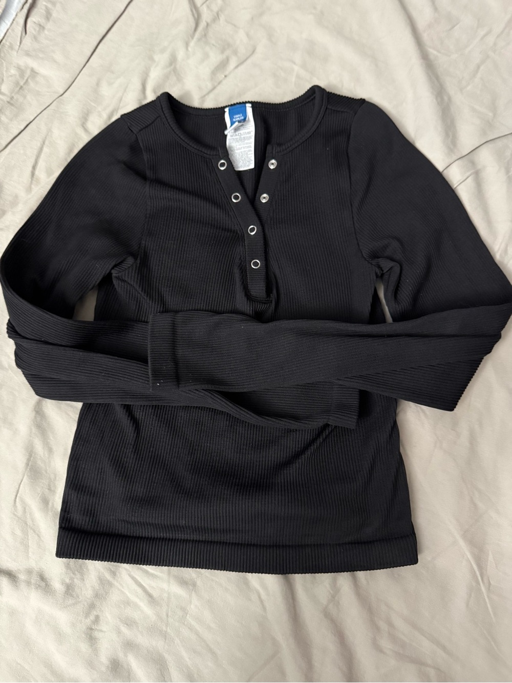 Old Navy Black Seamless Exhale Athletic Wear Snap-Front Long Sleeve Top